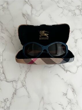 Burberry Blue Frame Women's Sunglasses with Signature Check Case